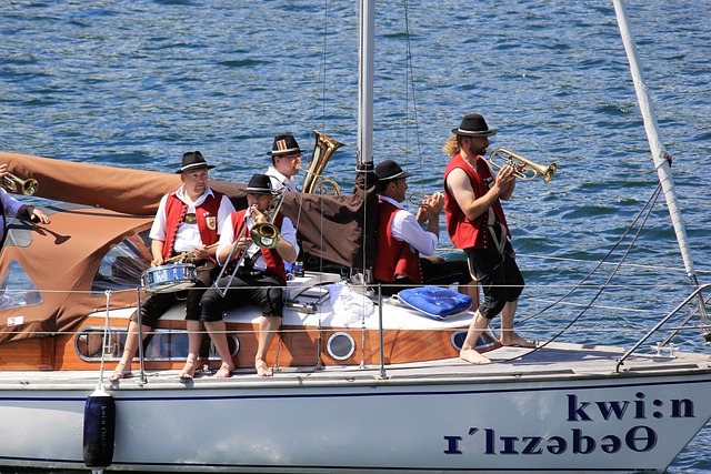 【杭州亚运会】中国香港男足完败于日本队，无缘决赛.